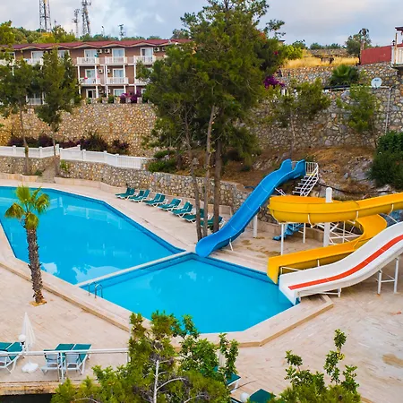 Senza Garden Club Hotel Konaklı