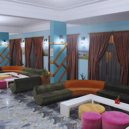 Hotel Senza Garden Club Konaklı
